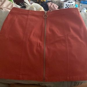 Orange mini Skirt  🍑🔥